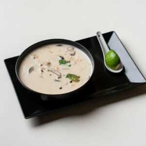 Σούπα Τομ Κα Γκάι